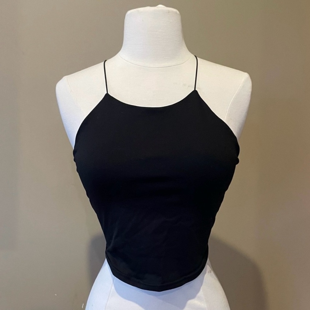 ALO Yoga Black Cropped Spaghetti Strap Tank Built in Bra